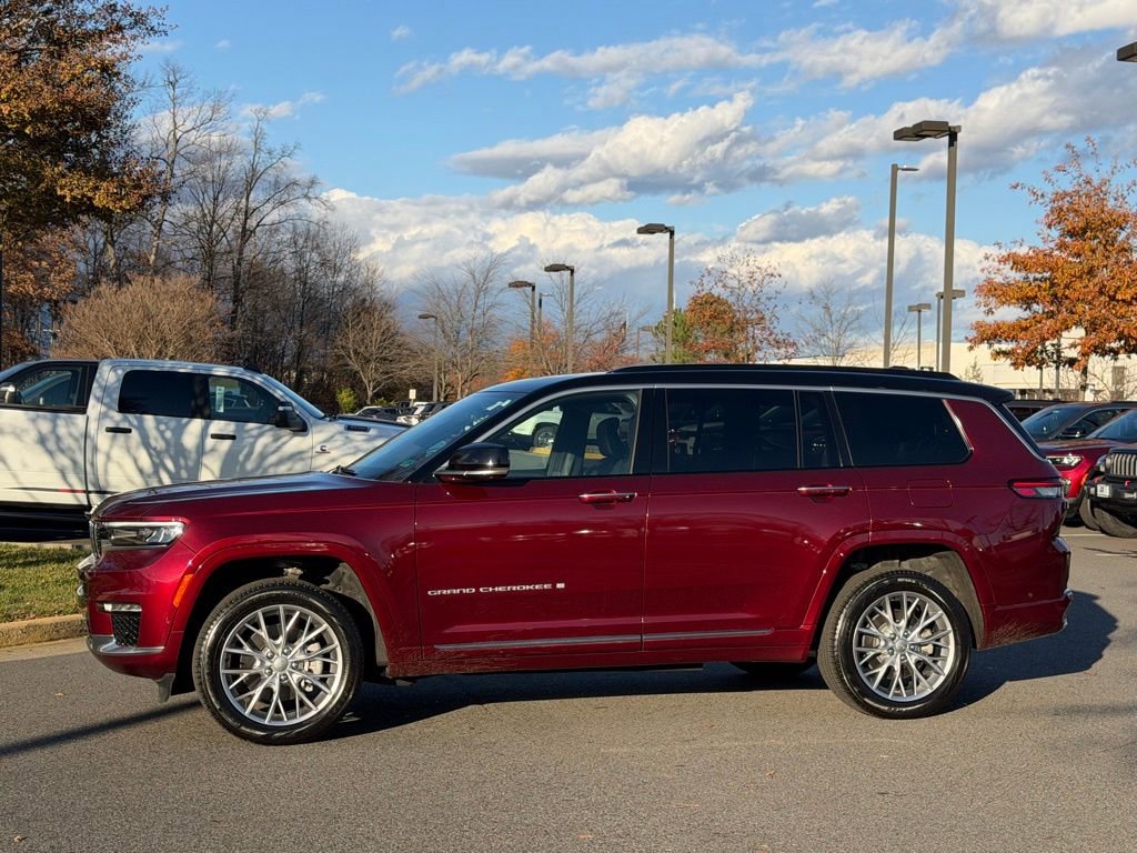 Certified 2024 Jeep Grand Cherokee L Summit image 11