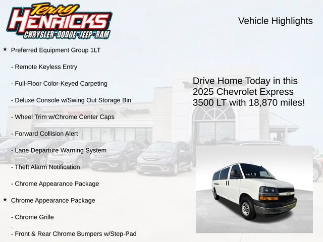 Used 2025 Chevrolet Express 3500 LT w/ LT Preferred Equipment Group RWD image 4