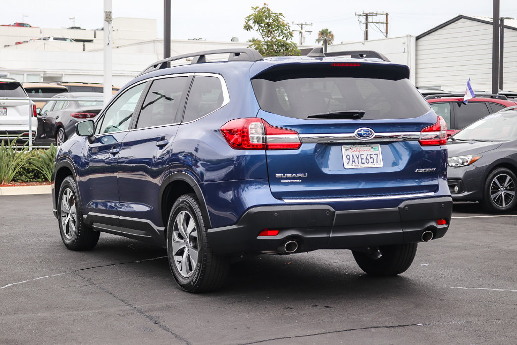 Used 2022 Subaru Ascent Premium w/ Convenience Package AWD/4WD image 7