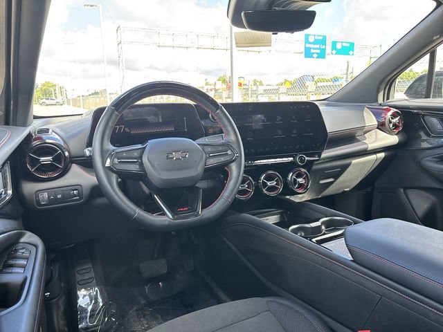 Certified 2025 Chevrolet Blazer EV RS w/ Super Cruise Package AWD/4WD image 19