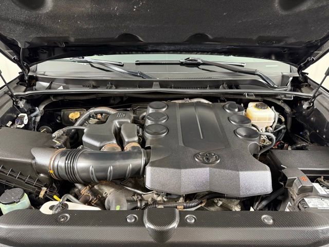 Used 2016 Toyota 4Runner SR5 Premium image 24