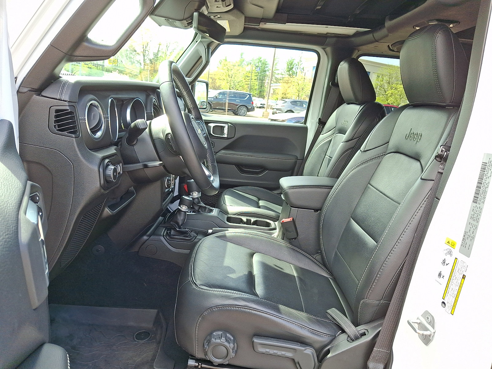 Used 2019 Jeep Wrangler Unlimited Sahara w/ Quick Order Package 24M Moab image 13