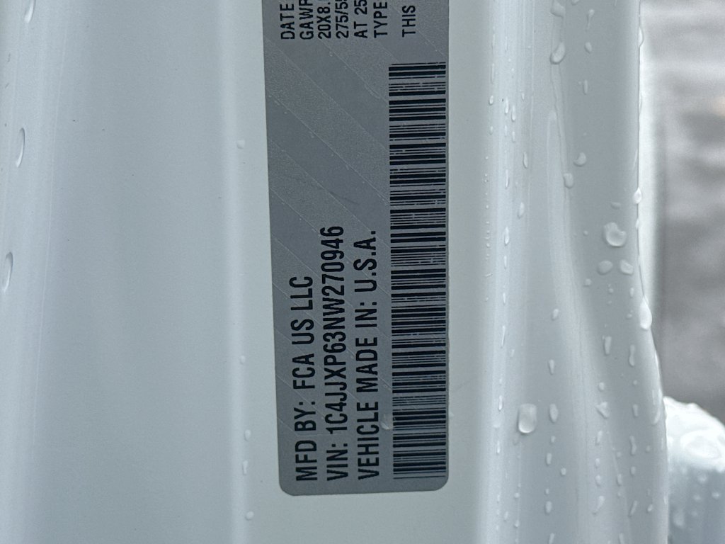 Certified 2022 Jeep Wrangler Unlimited Sahara AWD/4WD image 35