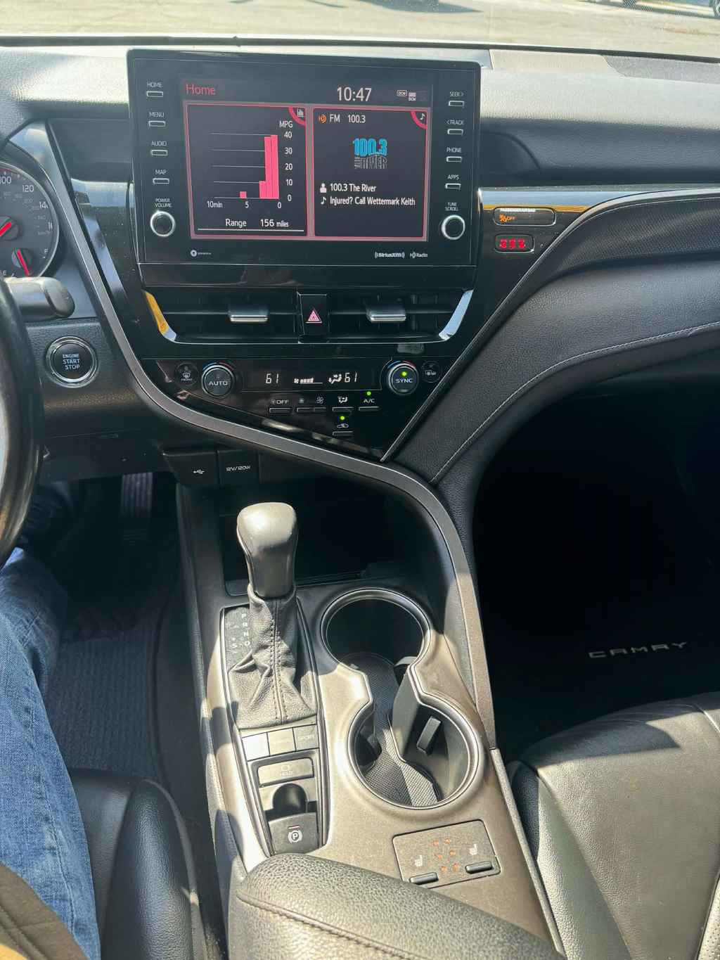 Used 2021 Toyota Camry XSE FWD image 13