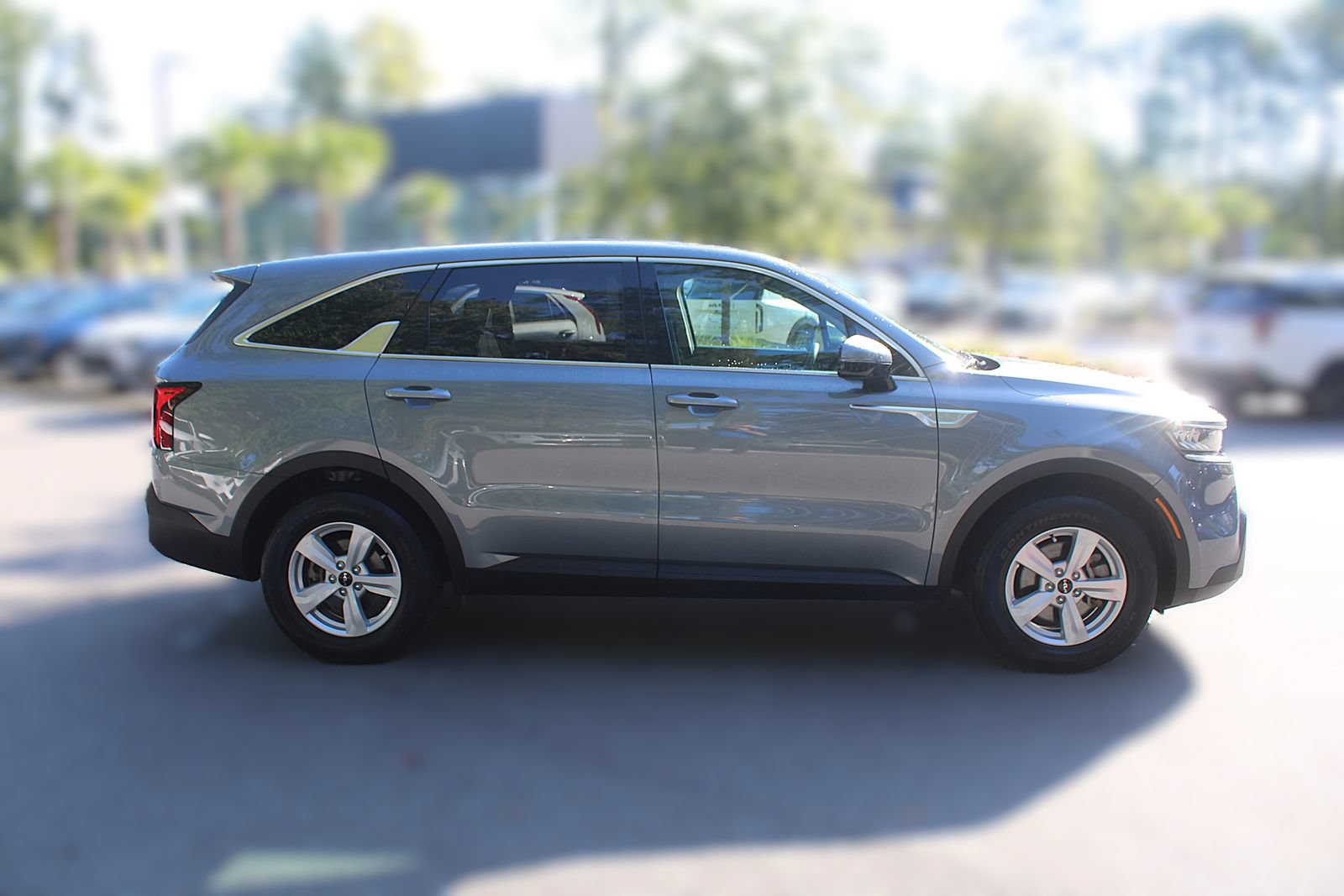 Certified 2023 Kia Sorento LX FWD image 14