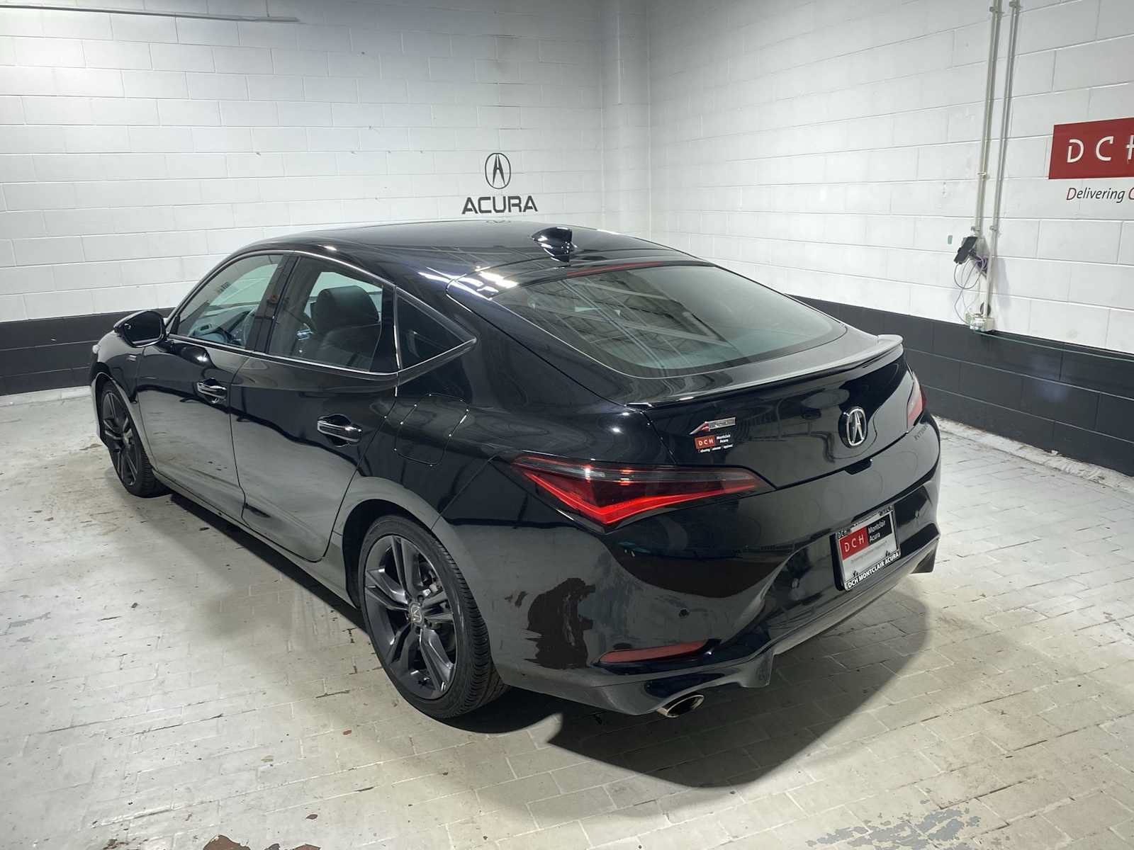 Used 2024 Acura Integra A-Spec FWD image 4