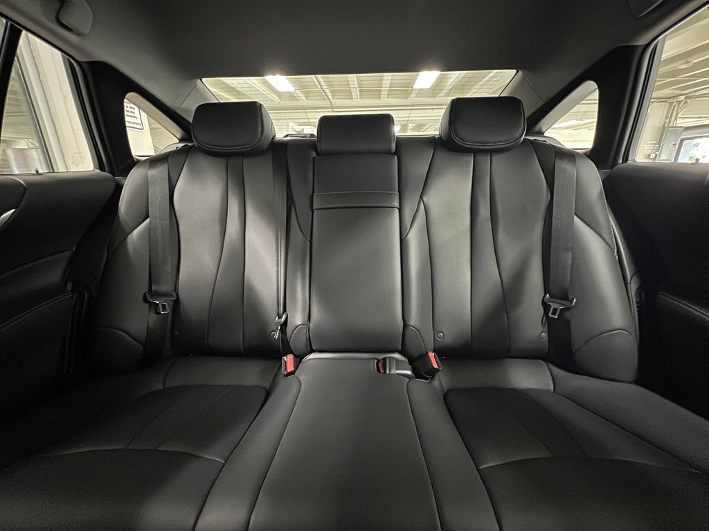 New 2026 Toyota Mirai RWD image 13