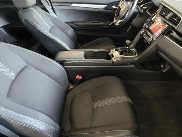 Used 2019 Honda Civic Sport image 17