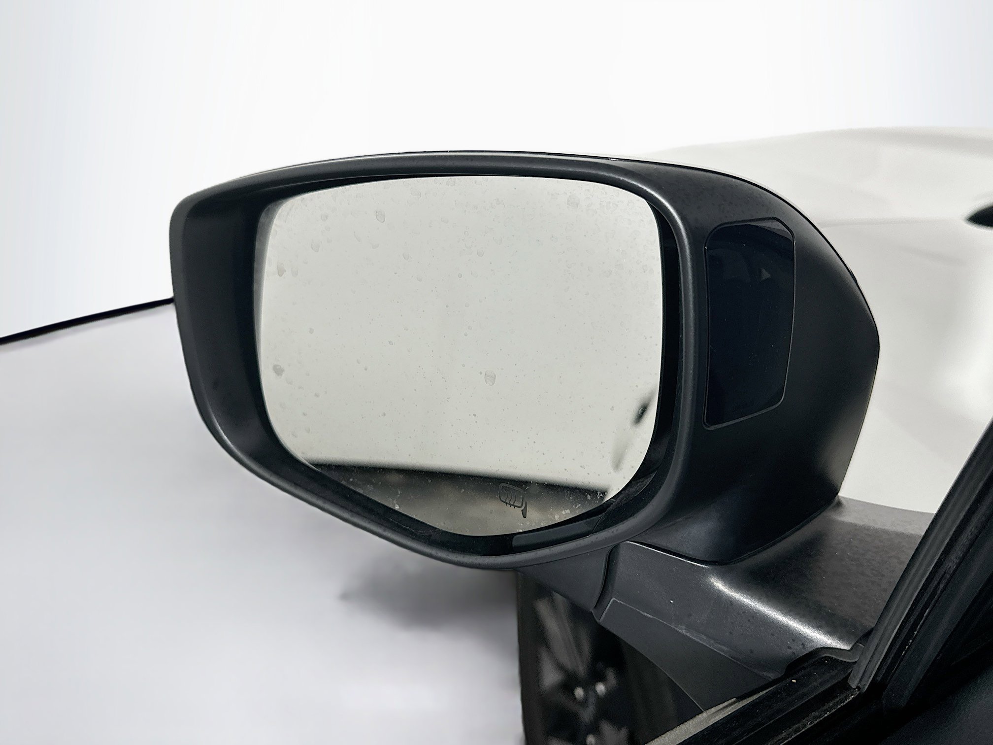 Used 2025 Subaru Outback Onyx Edition image 16