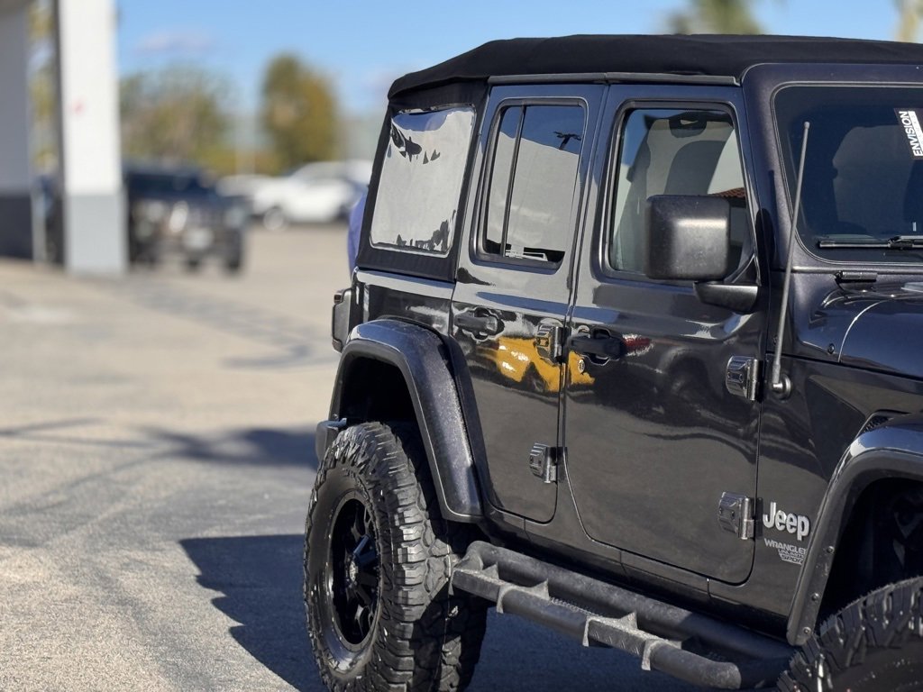 Used 2018 Jeep Wrangler Unlimited Sport image 5