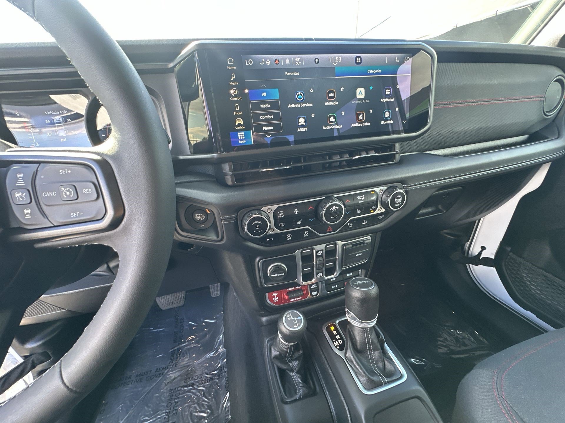 Used 2025 Jeep Gladiator Rubicon w/ Safety Group image 24