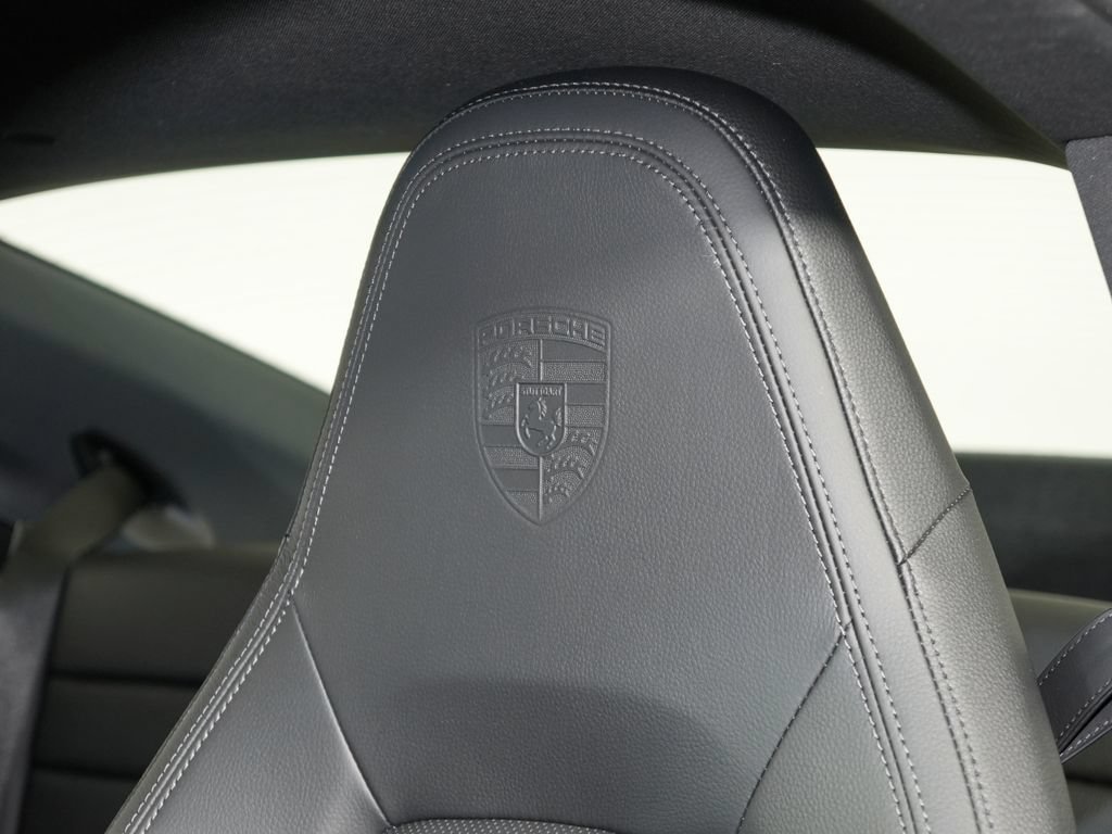 Certified 2024 Porsche 911 Carrera 4 AWD/4WD image 24