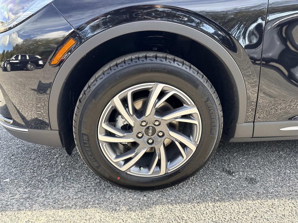 New 2026 Lincoln Corsair Premiere image 10