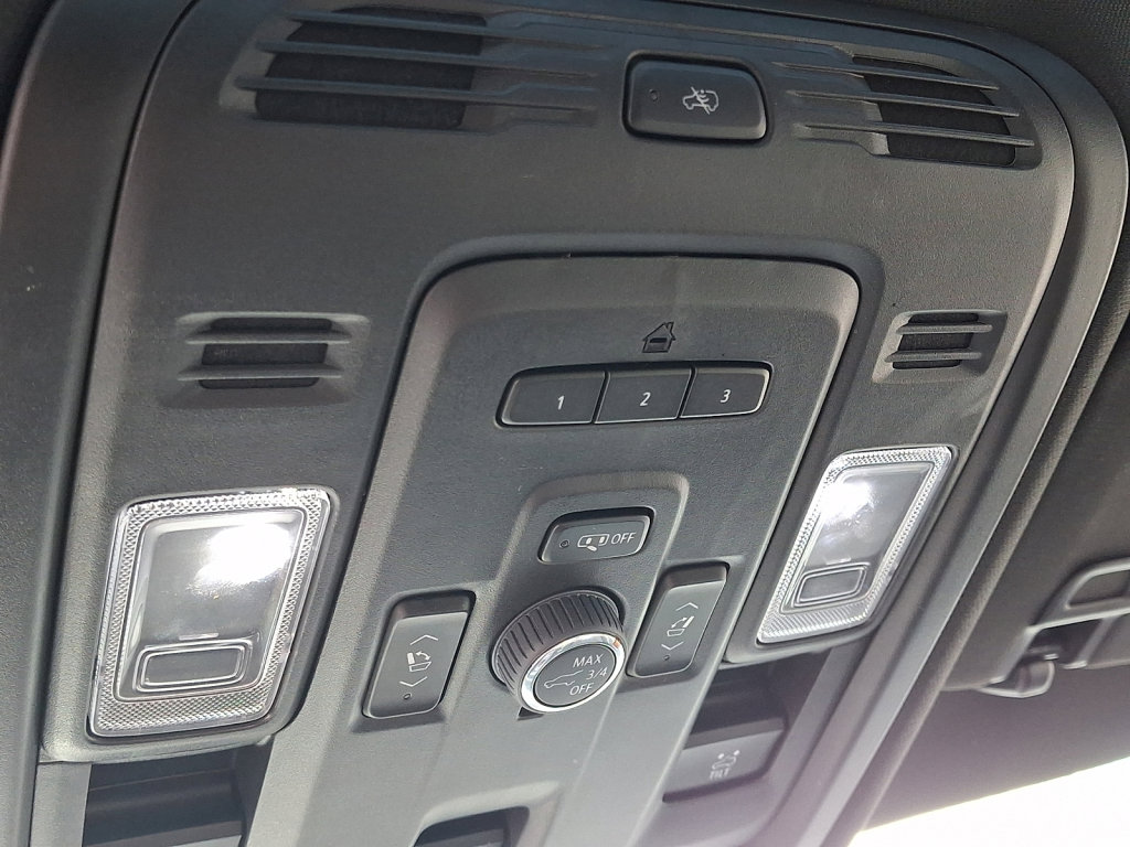 Used 2024 Cadillac Escalade Sport image 32