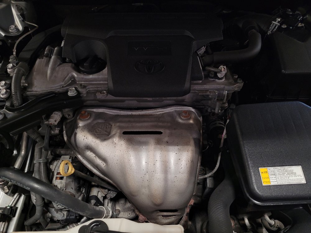 Used 2016 Toyota Camry LE FWD image 30