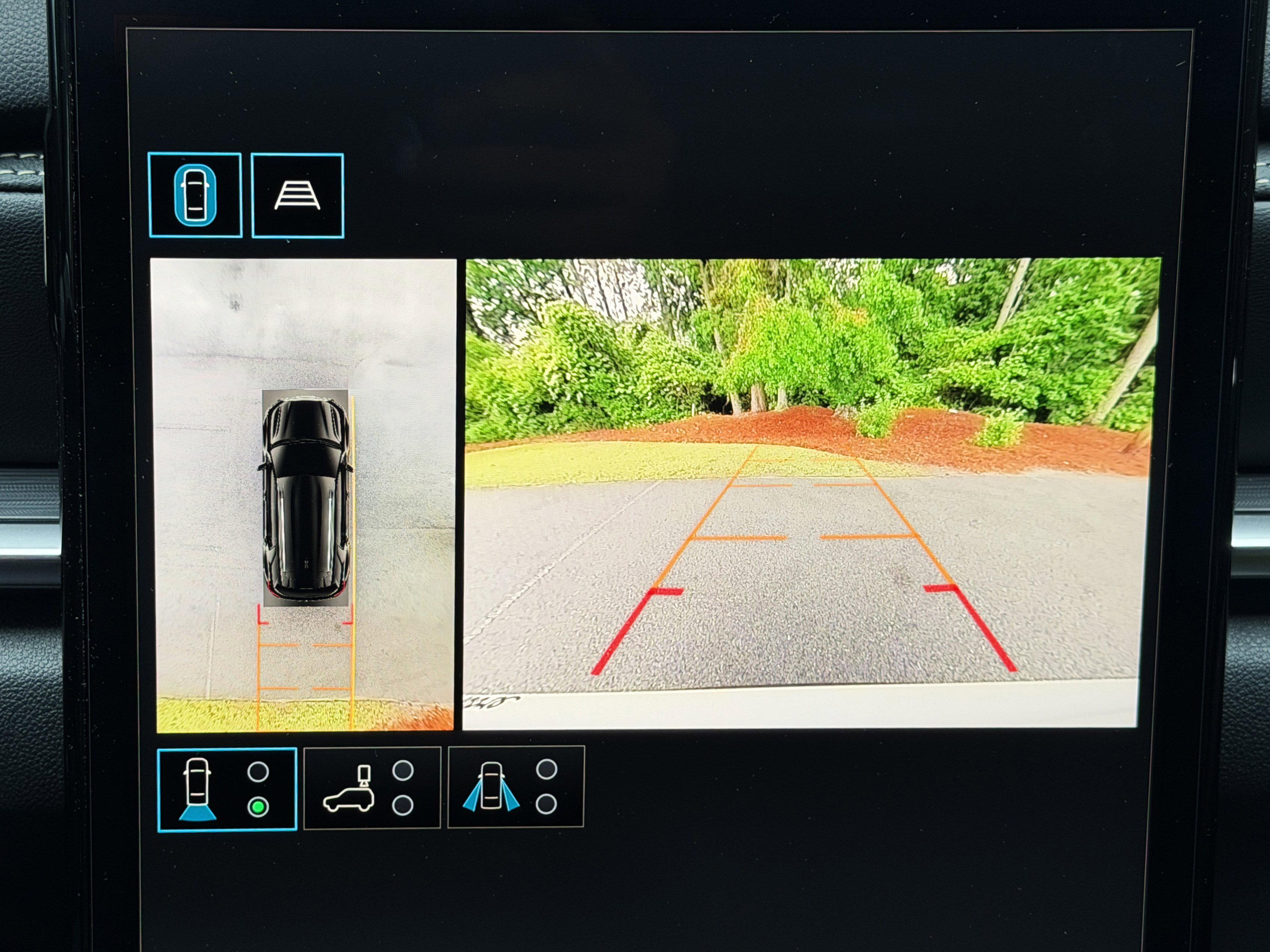 Used 2026 GMC Terrain Elevation w/ Technology Package II FWD image 26