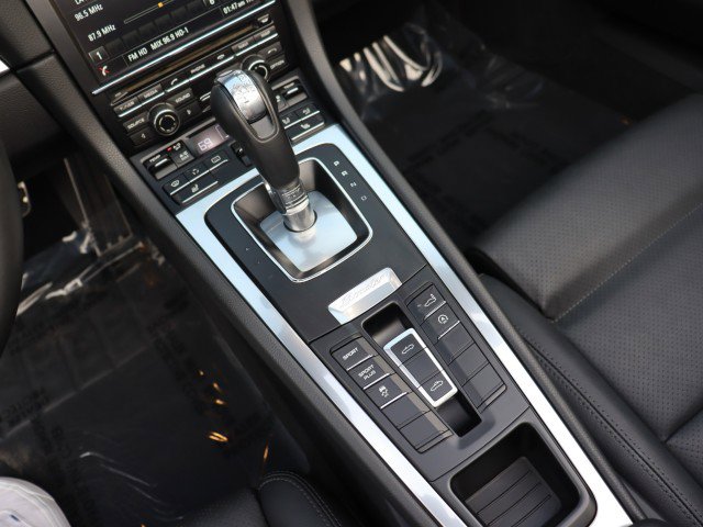 Used 2013 Porsche Boxster S image 38