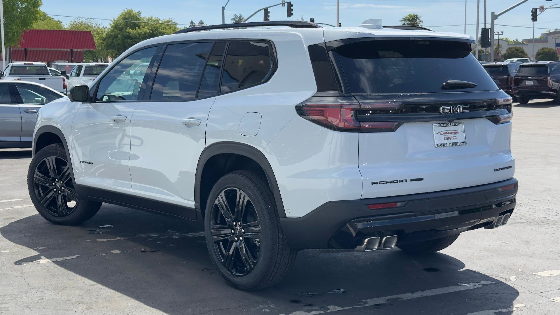 New 2026 GMC Acadia Elevation w/ Super Cruise Package AWD/4WD image 7