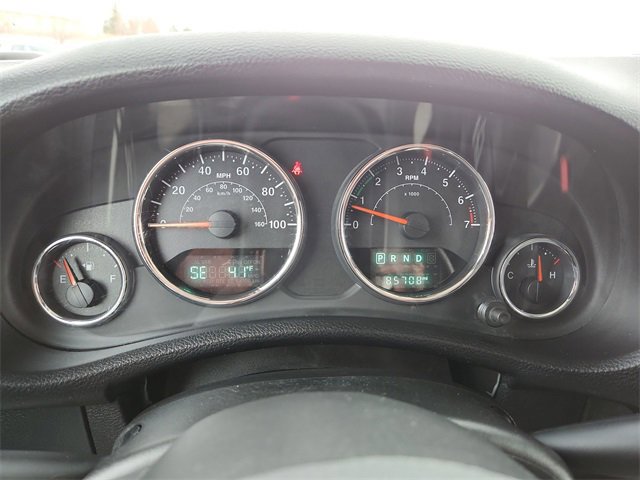 Used 2017 Jeep Wrangler Unlimited Sahara image 11