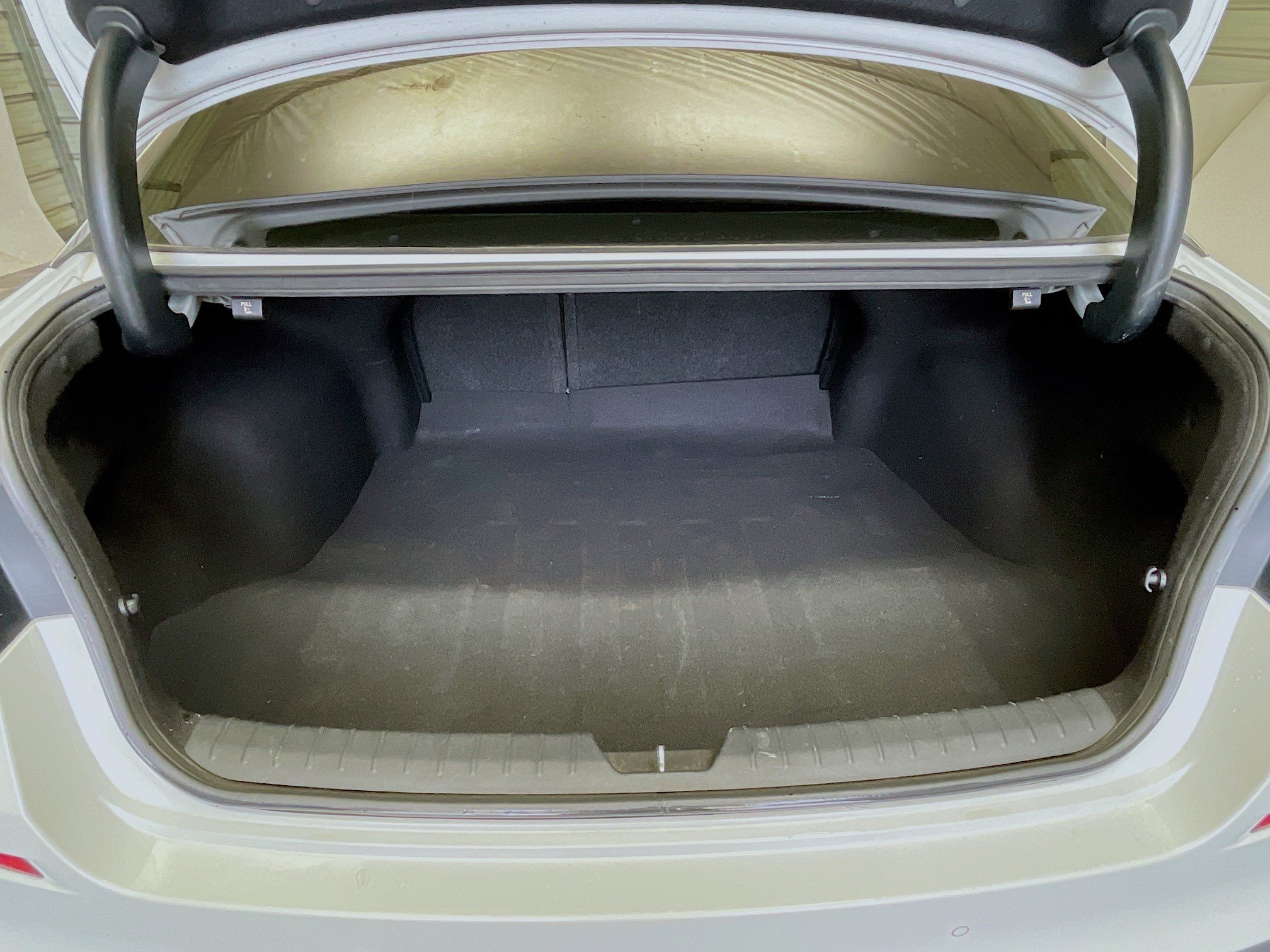 Used 2019 Kia Optima LX w/ LX Premium Package image 16