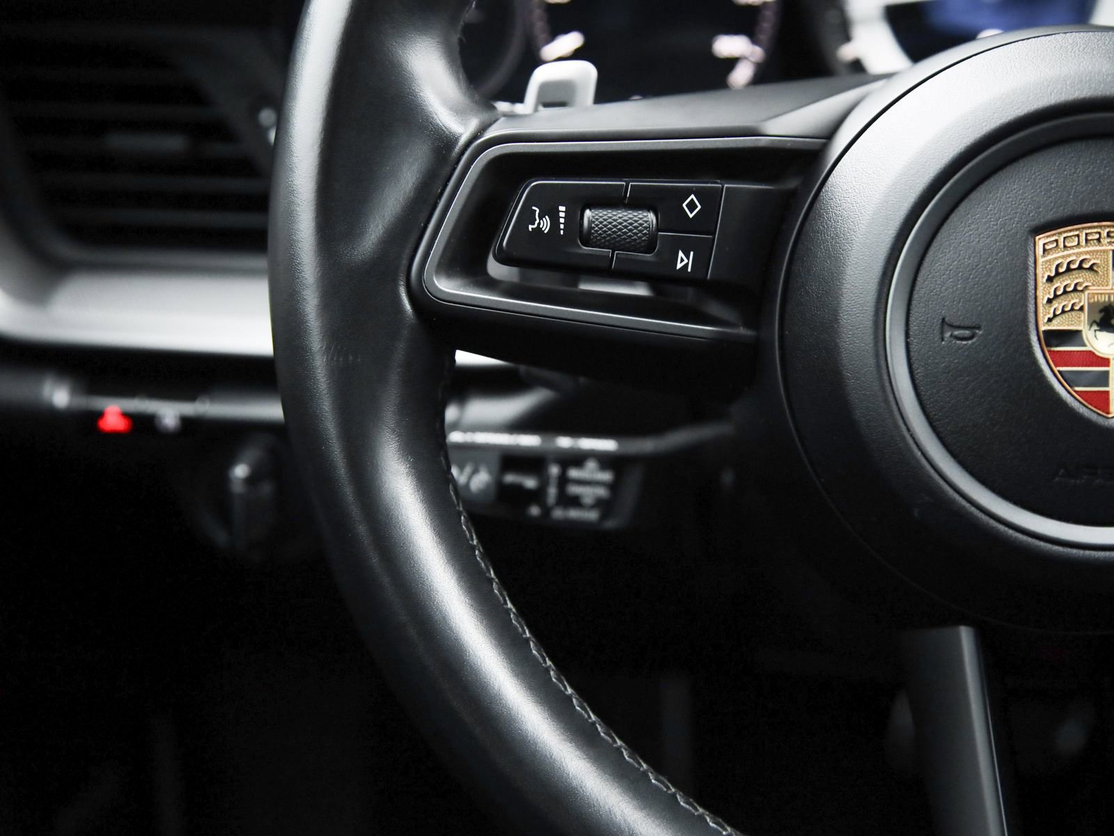 Certified 2020 Porsche 911 Carrera RWD image 15