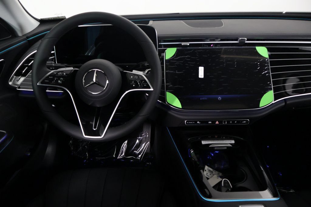 New 2027 Mercedes-Benz E 450 4MATIC Sedan image 4