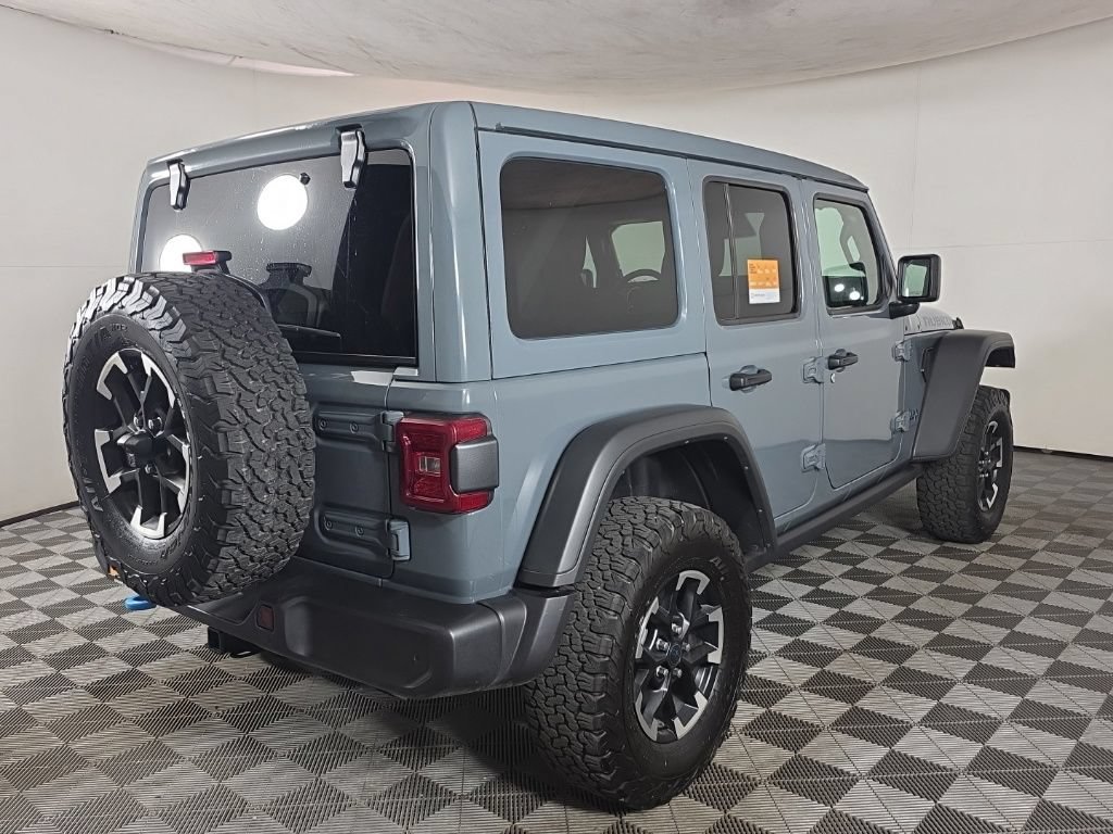 Certified 2025 Jeep Wrangler Unlimited Rubicon 4xe w/ Safety Group AWD/4WD image 6