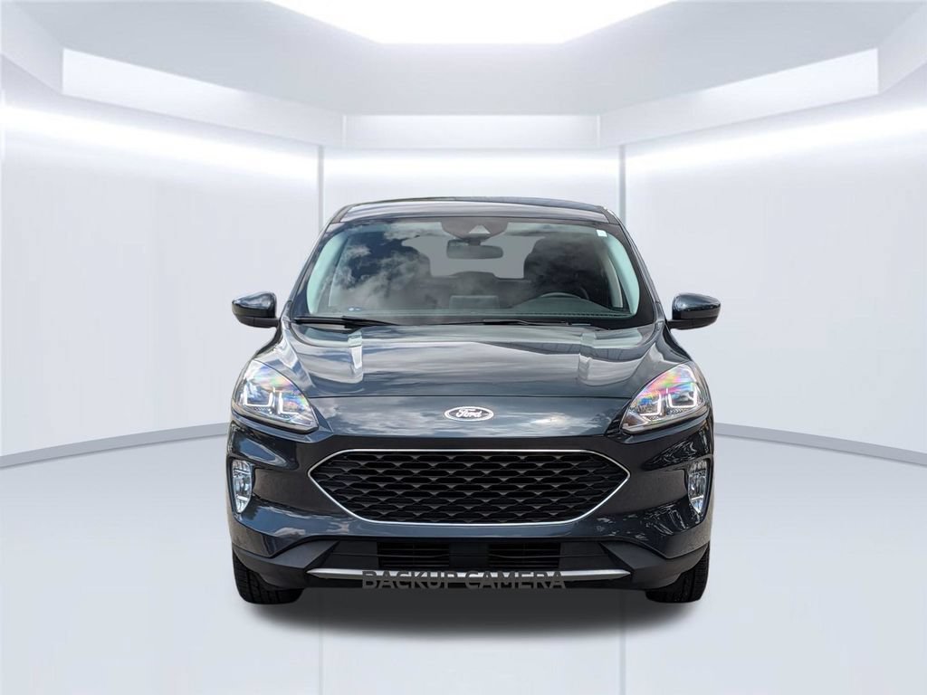 Used 2022 Ford Escape SEL w/ Technology Package FWD image 11