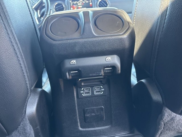 Used 2022 Jeep Gladiator Overland image 14