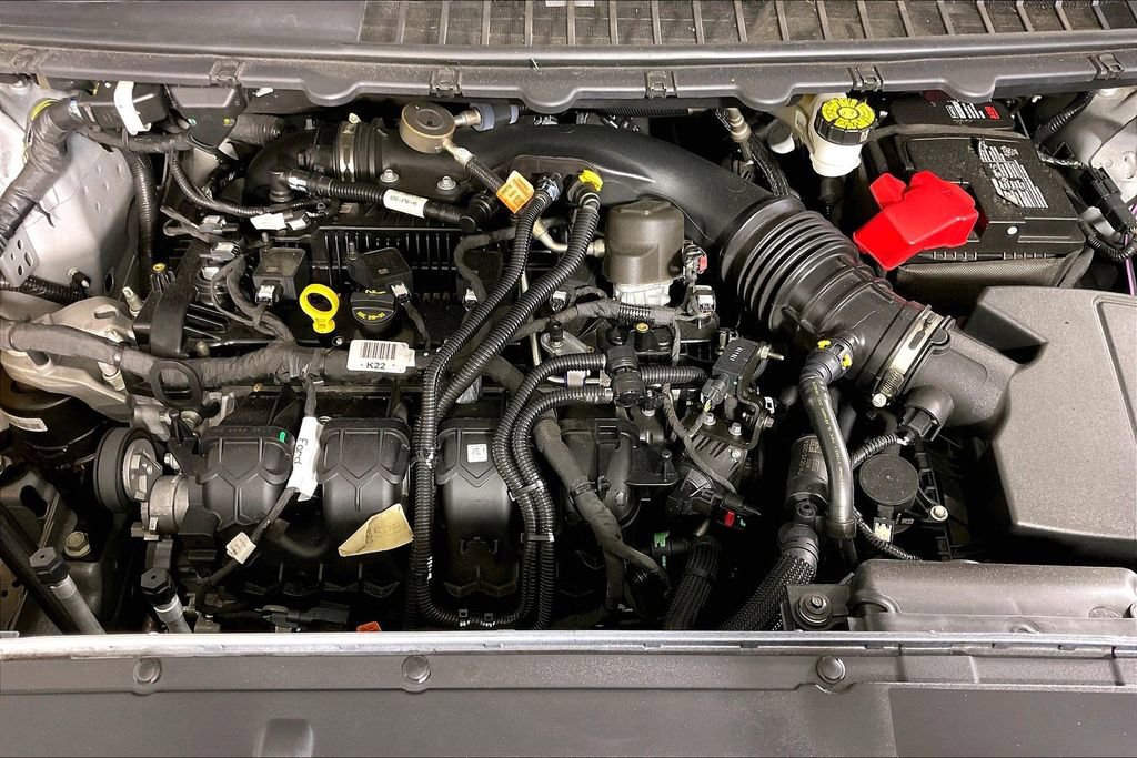 Used 2024 Ford Edge SEL w/ Convenience Package image 9