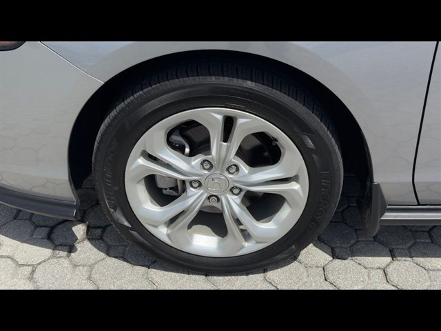 Certified 2023 Honda Accord LX image 18