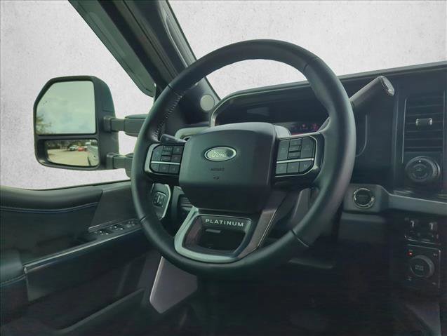 Used 2025 Ford F350 Platinum AWD/4WD image 26