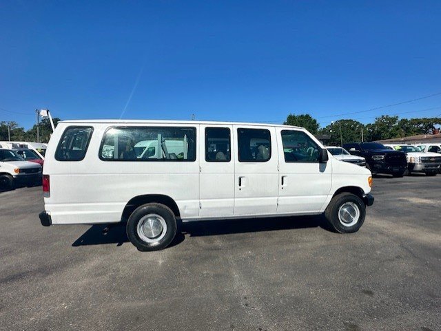 Used 2006 Ford E-350 and Econoline 350 XL image 5