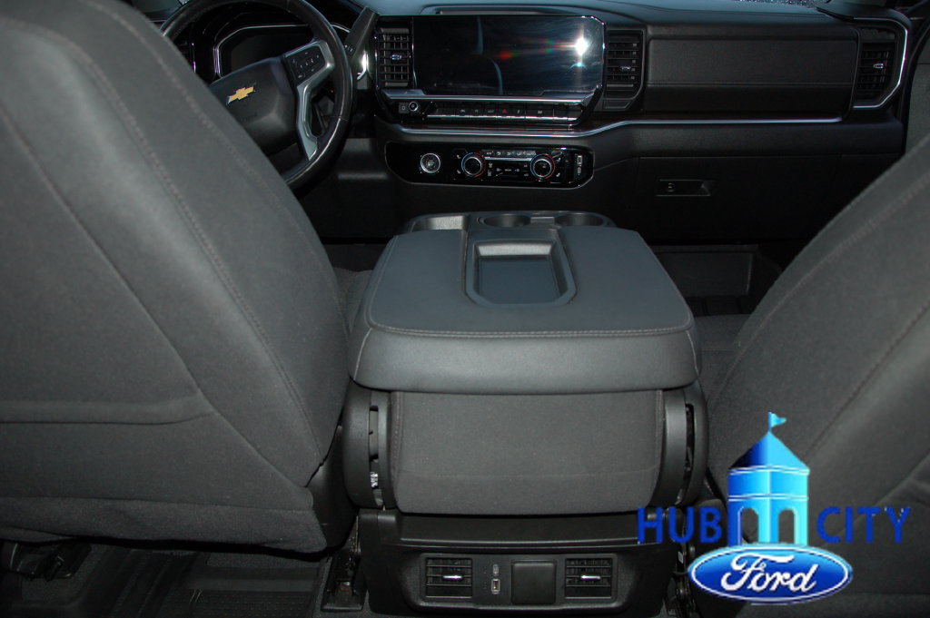Used 2022 Chevrolet Silverado 1500 LT RWD image 21
