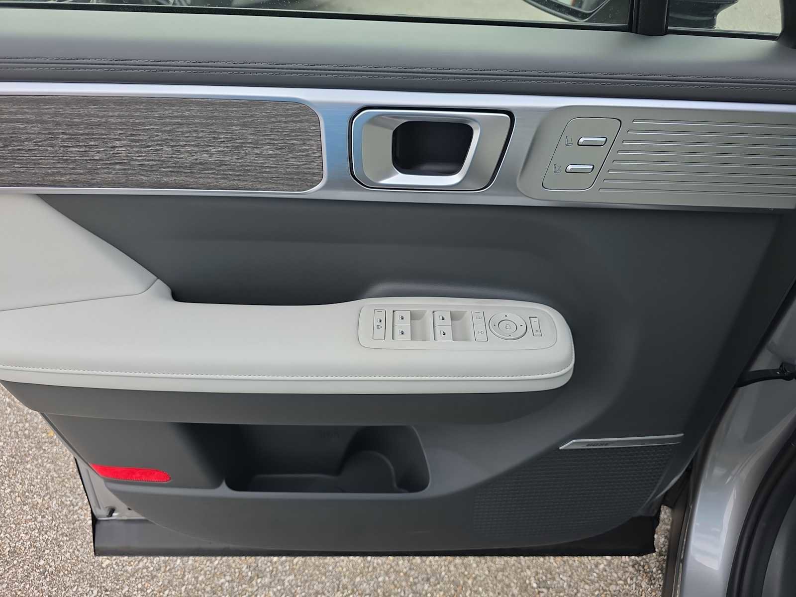 New 2026 Hyundai Santa Fe Calligraphy FWD image 8