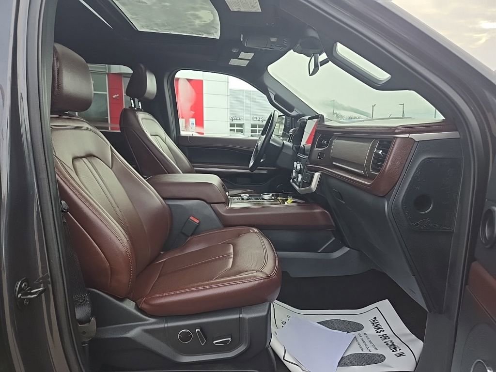 Used 2023 Ford Expedition Max Limited image 33