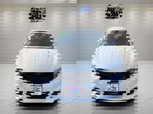 Used 2020 Dodge Charger SXT w/ Leather Interior Group image 6