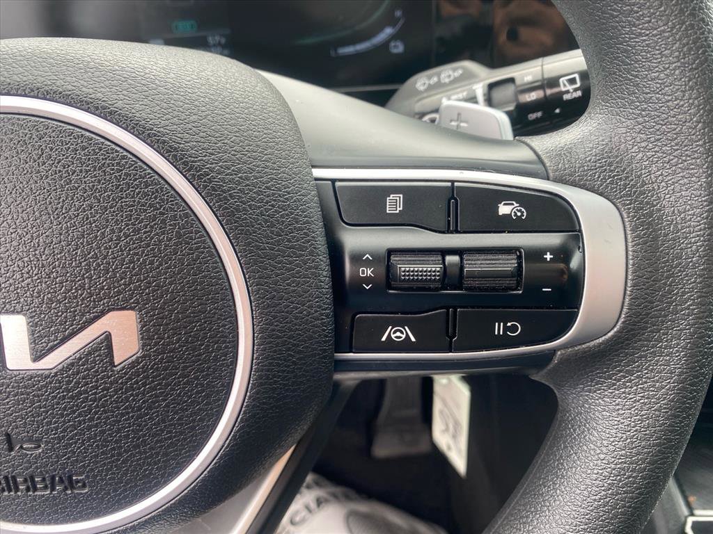 Certified 2023 Kia Sportage LX AWD/4WD image 18