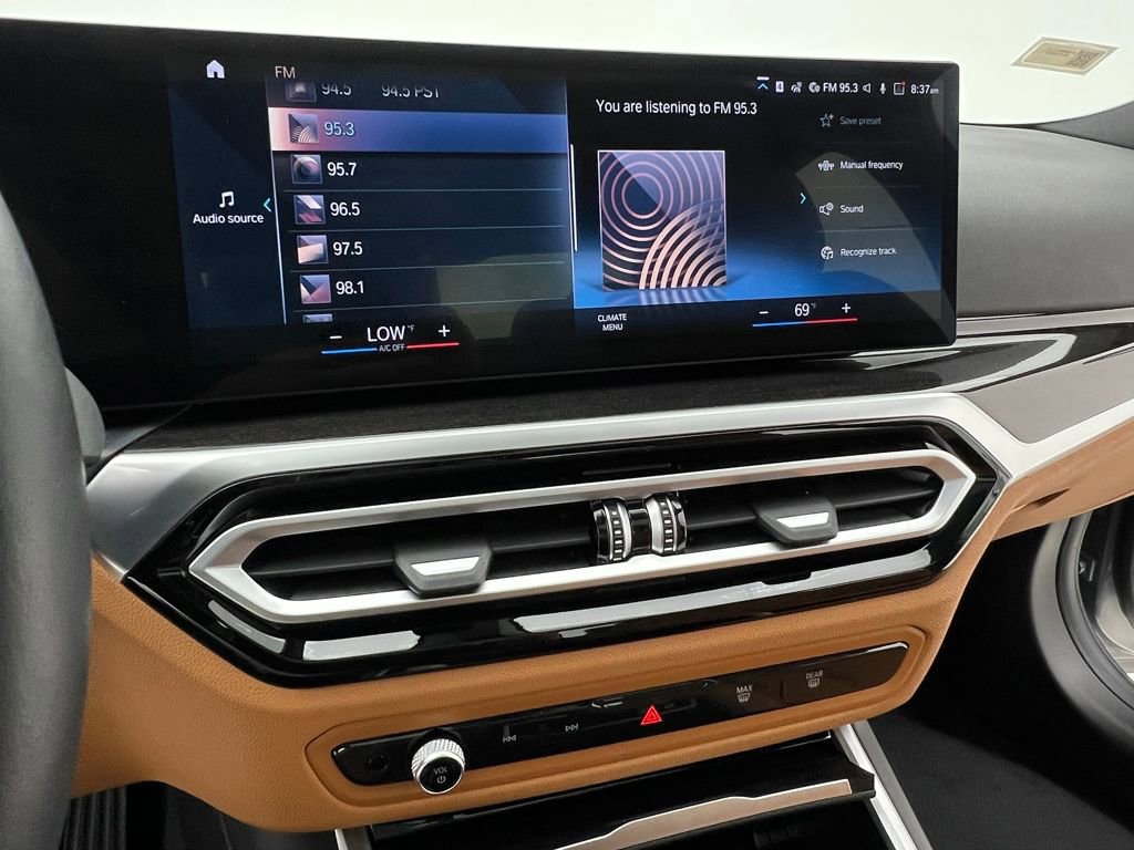 Certified 2024 BMW 330i xDrive 330i xDrive w/ Premium Package image 20