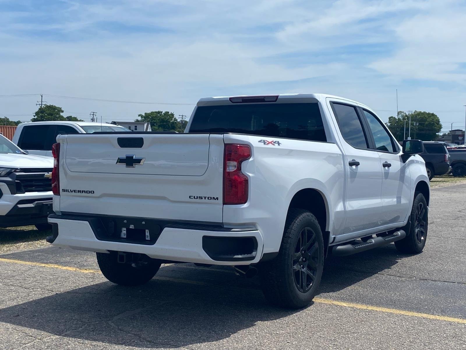 New 2026 Chevrolet Silverado 1500 Custom w/ Turbomax Blackout Package AWD/4WD image 3