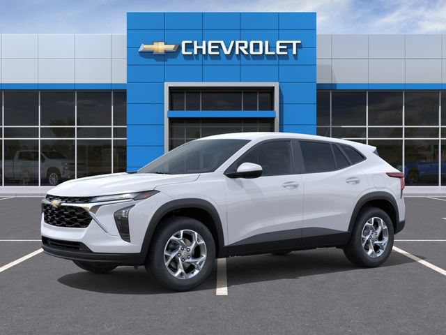 New 2026 Chevrolet Trax LS w/ LS Convenience Package FWD image 2