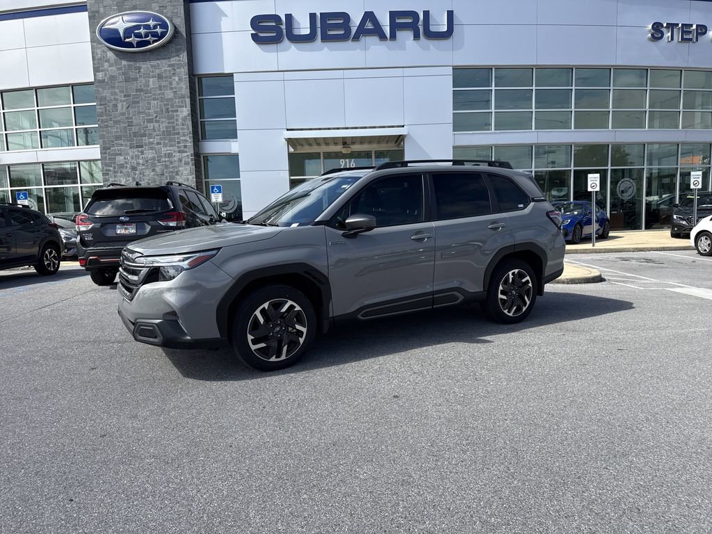 Used 2025 Subaru Forester Limited w/ Protection Package (1PH) image 5