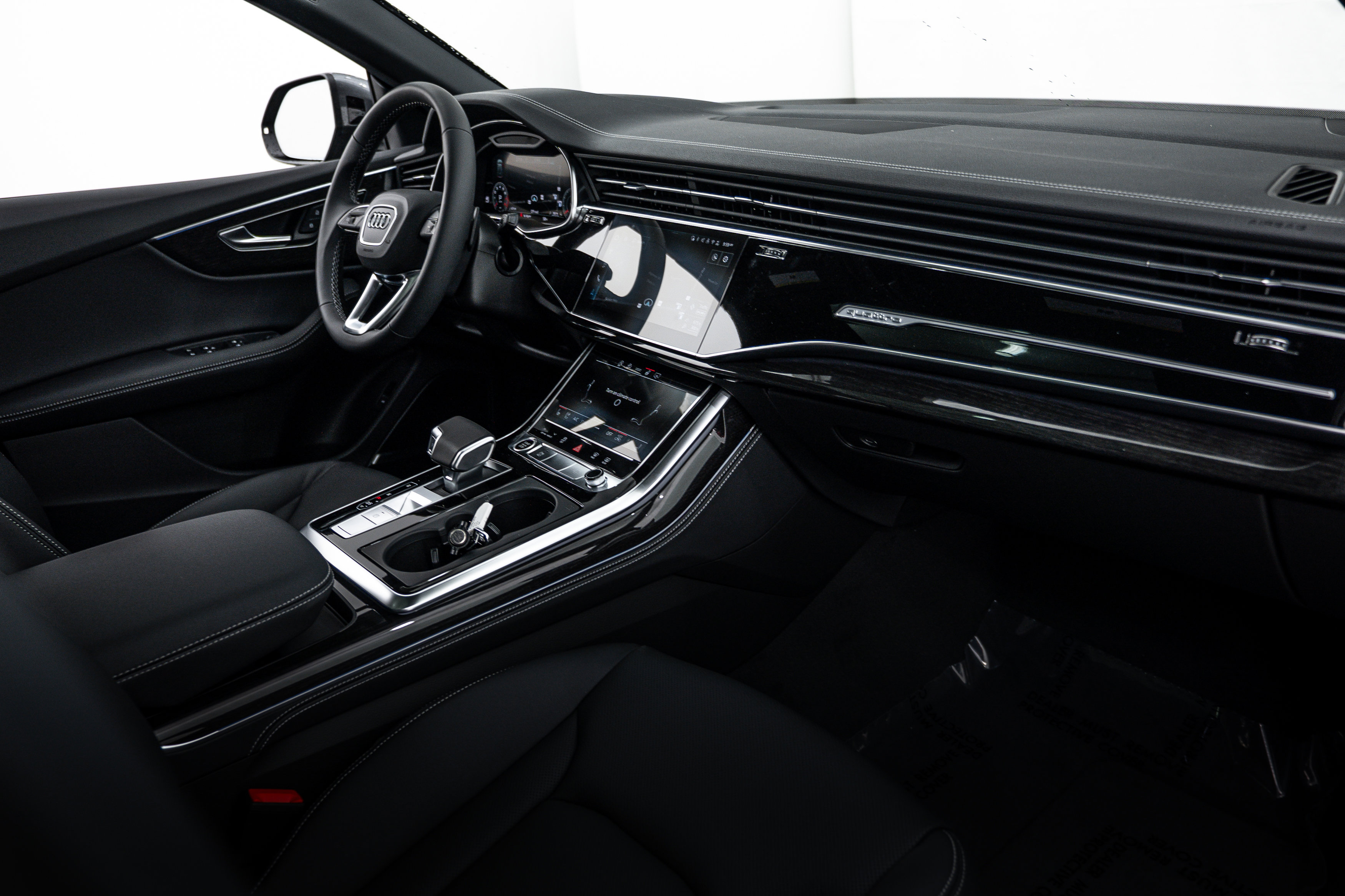 New 2026 Audi Q8 Premium Plus AWD/4WD image 8