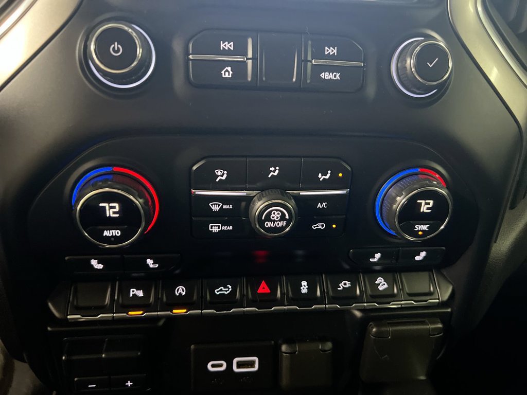 Used 2020 Chevrolet Silverado 1500 LT Trail Boss AWD/4WD image 15