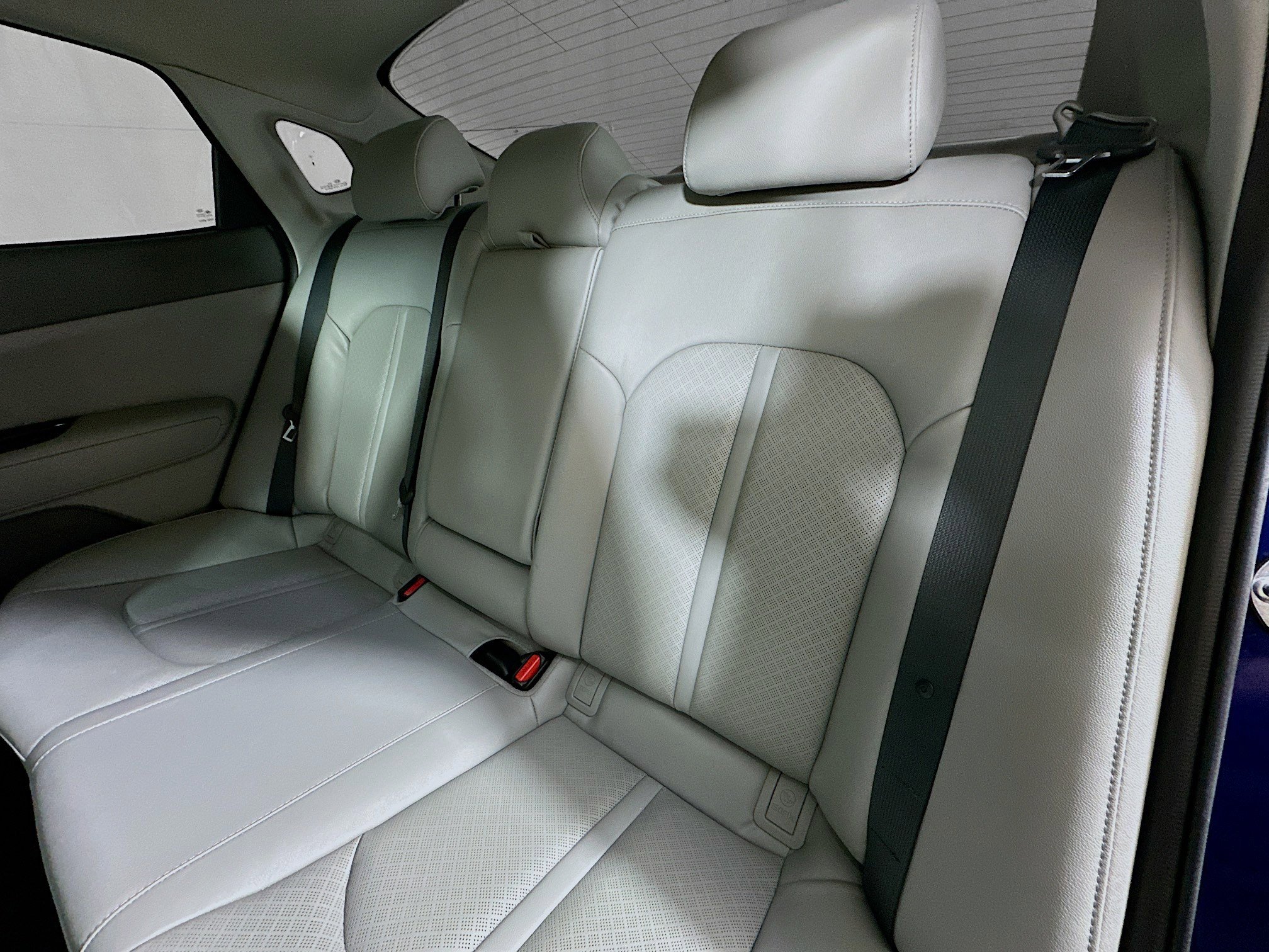 Used 2018 Kia Optima EX w/ Premium Package FWD image 24