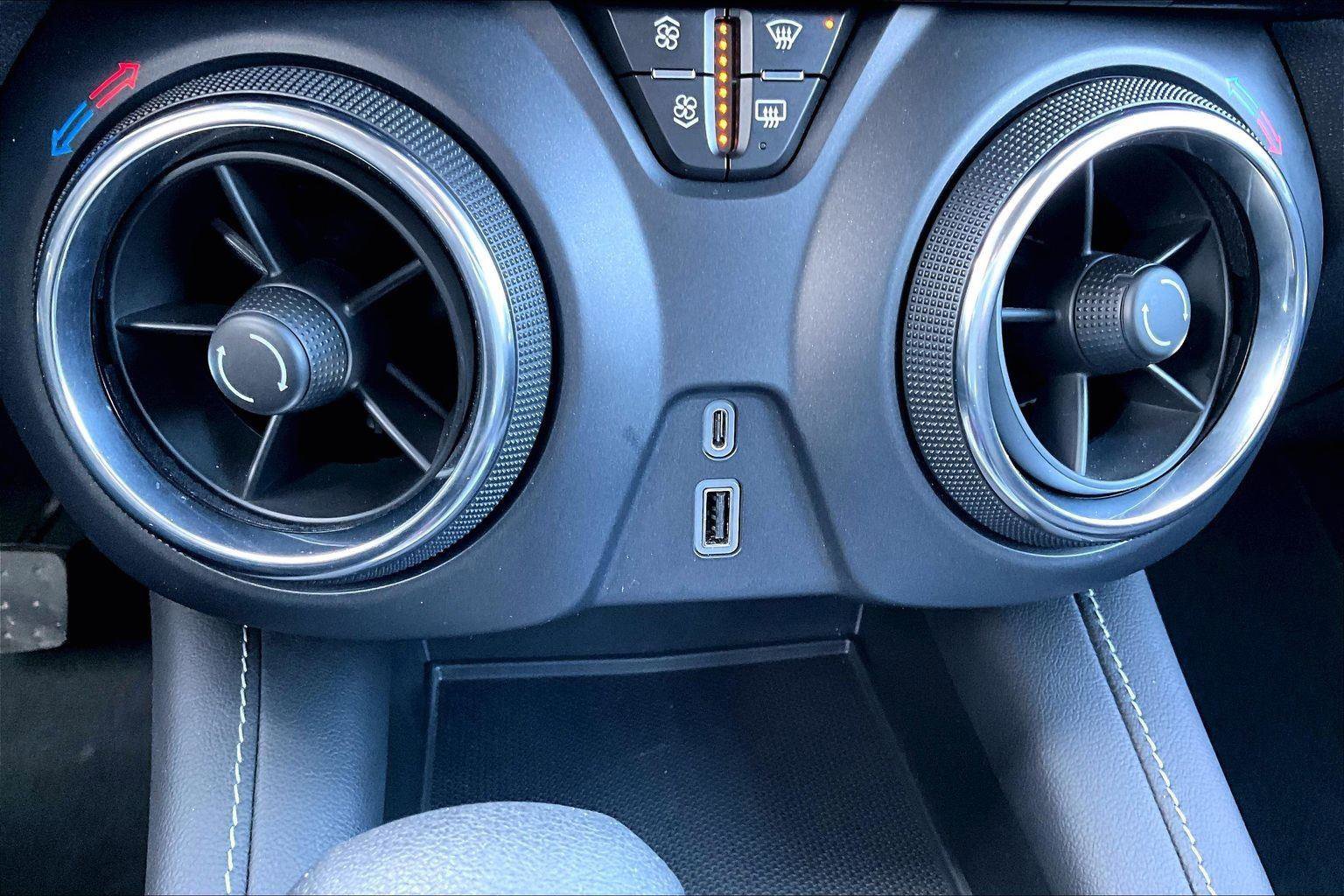 Used 2023 Chevrolet Blazer LT w/ Driver Confidence Package image 32