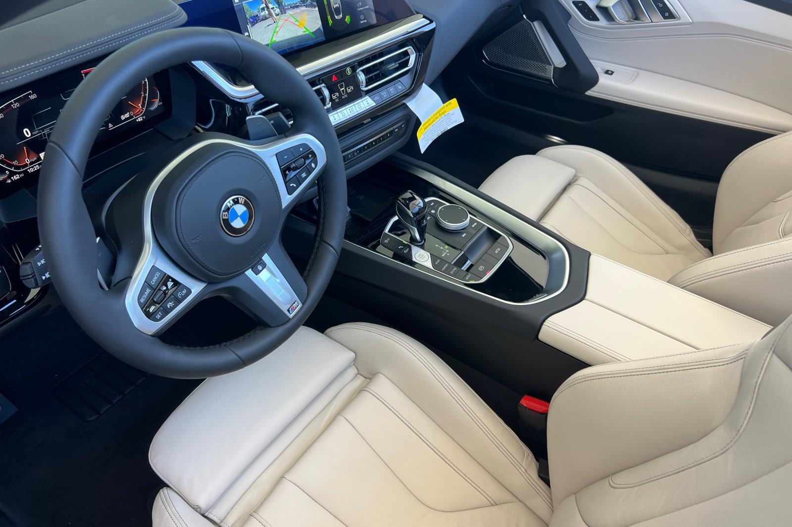 New 2026 BMW Z4 sDrive30i w/ Premium Package RWD image 4