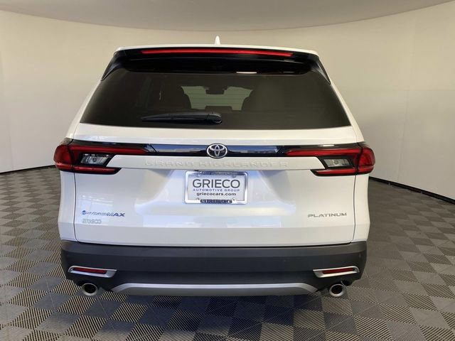 Used 2025 Toyota Grand Highlander AWD Hybrid image 7