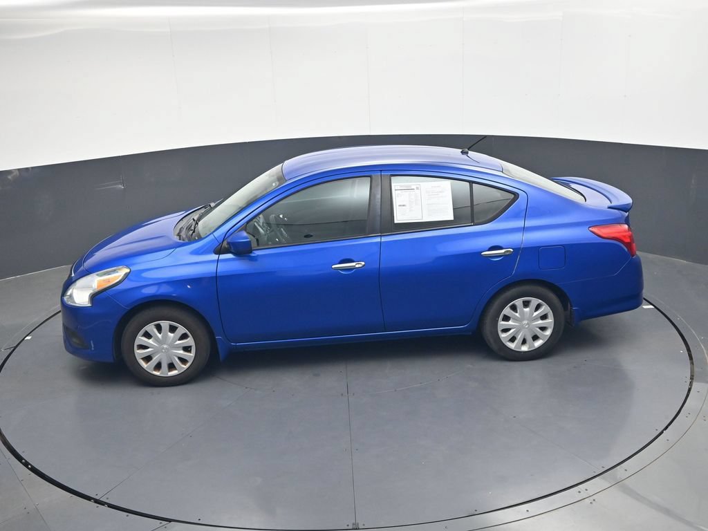 Used 2015 Nissan Versa SV FWD image 34
