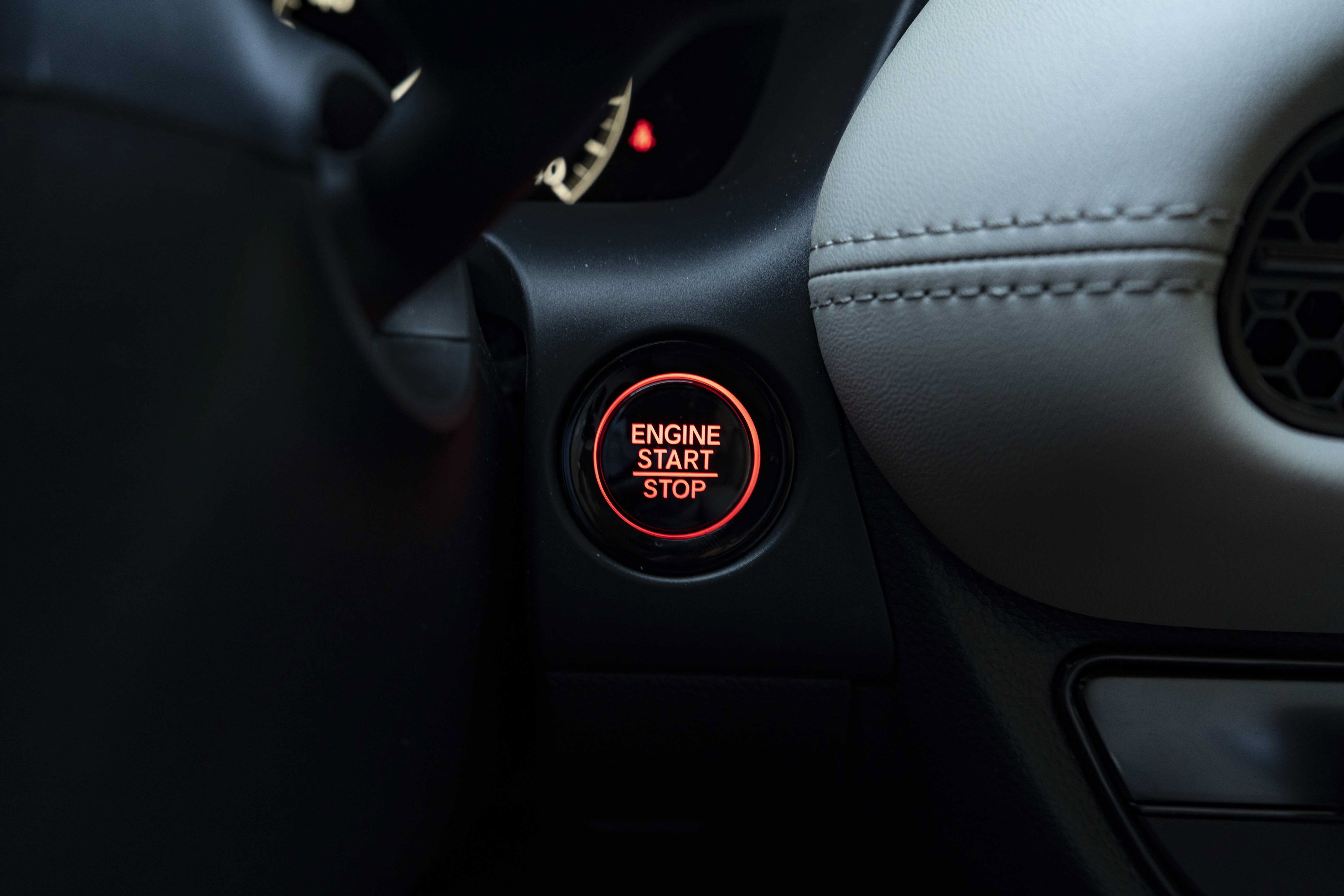 Certified 2027 Honda HR-V LX image 25